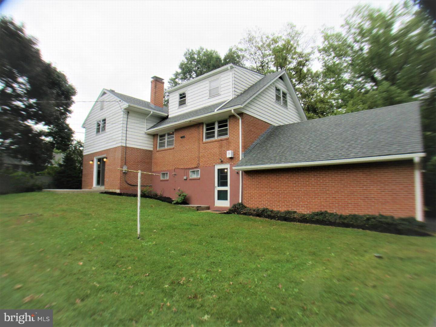 Shillington, PA 19607,312 HOLLAND ST