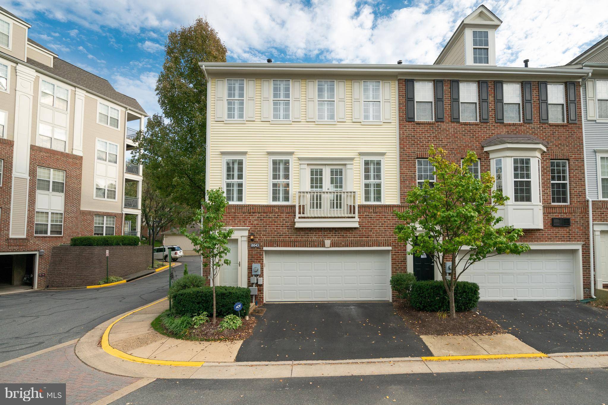 Falls Church, VA 22042,8043 GENEA WAY #8