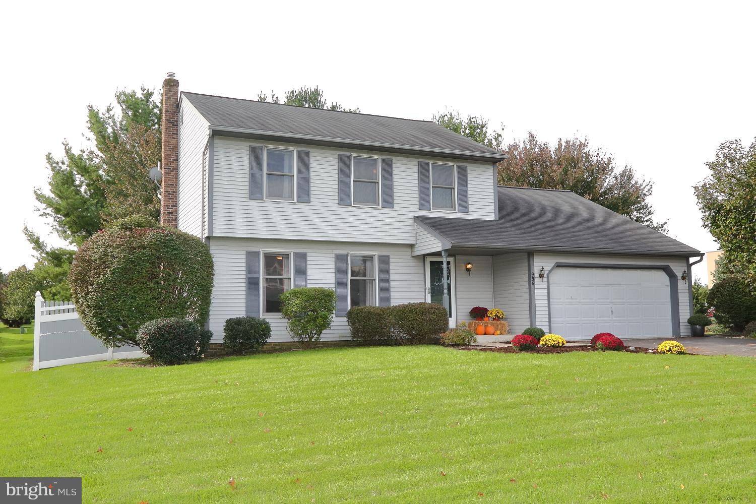 Landisville, PA 17538,956 CLEEK AVE