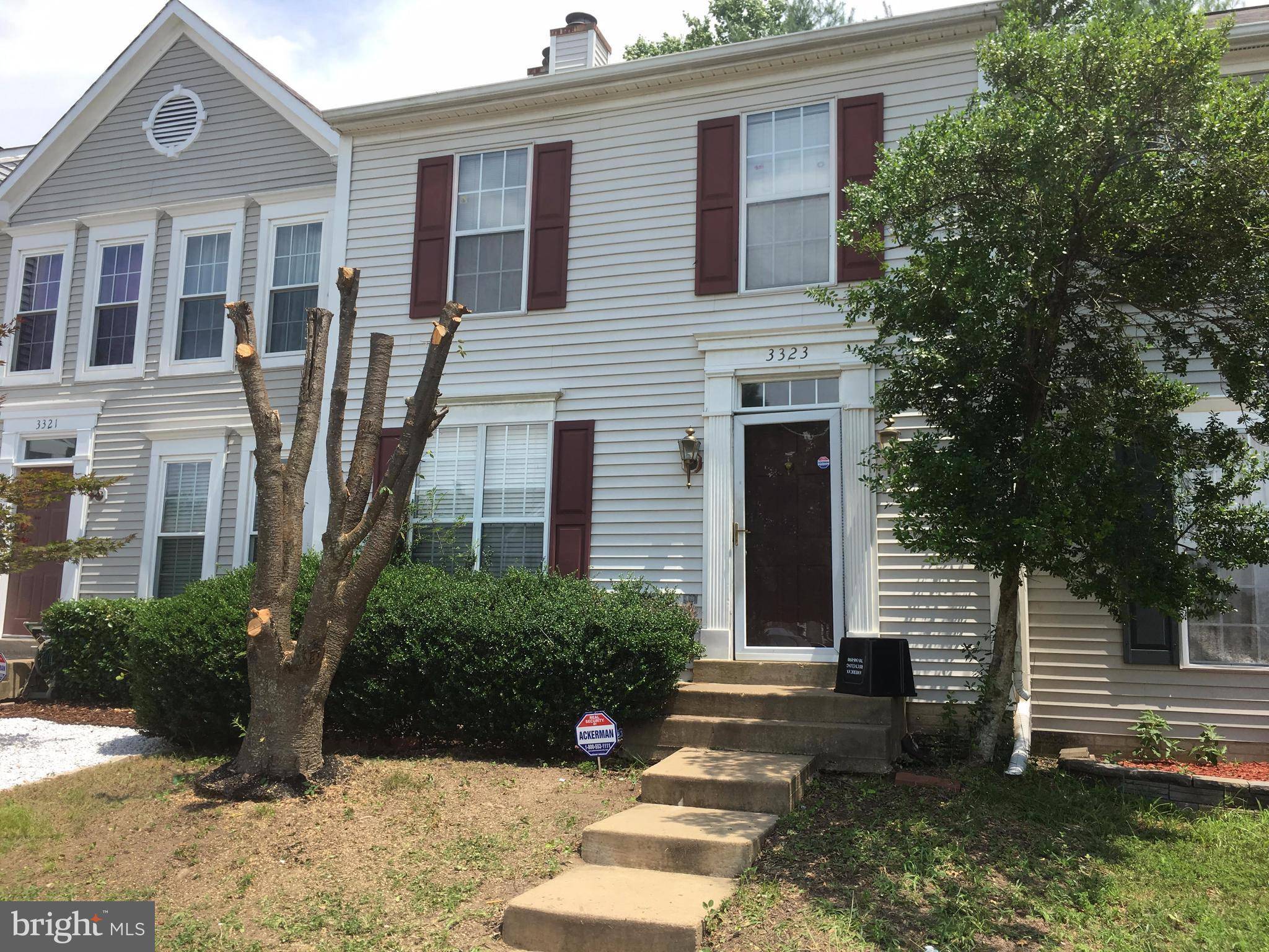 Woodbridge, VA 22193,3323 ESQUARRE CT