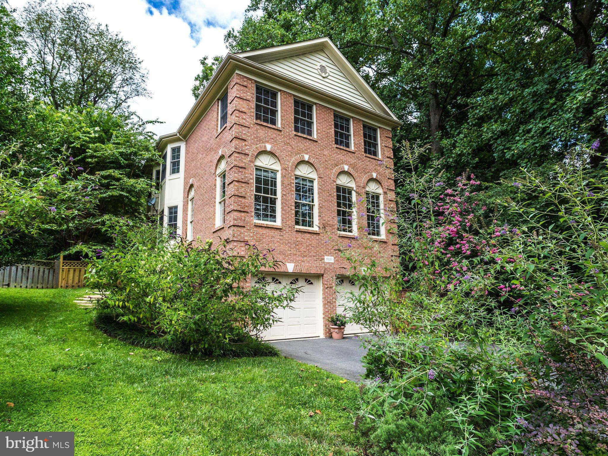 Mclean, VA 22101,6334 CROSS ST