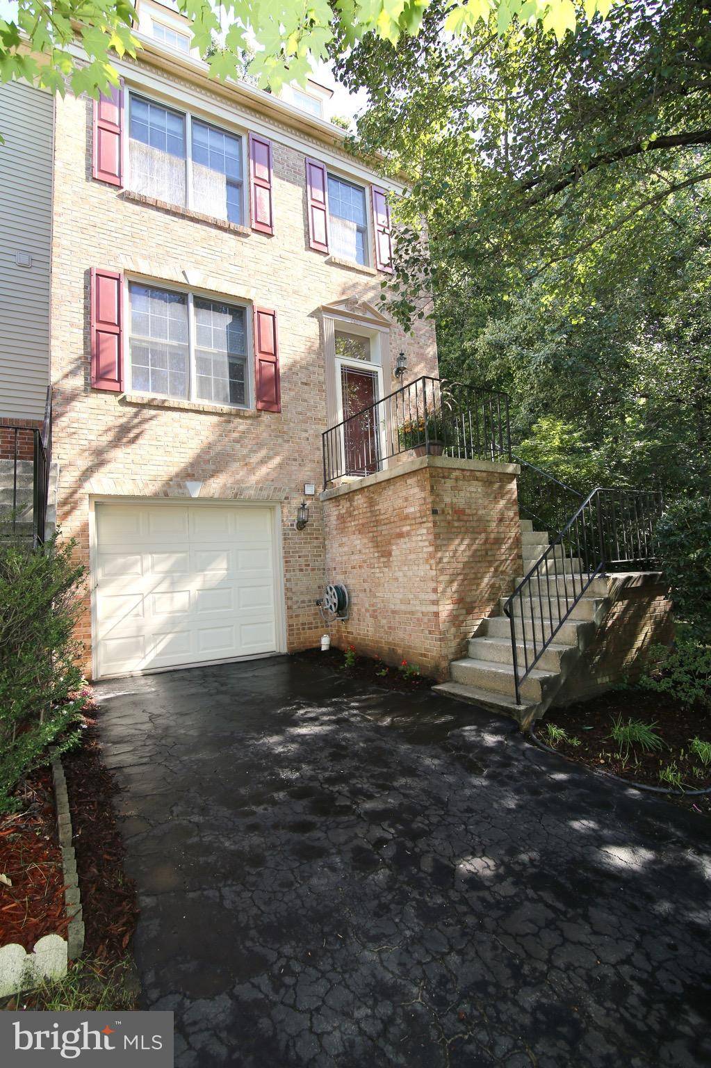 Springfield, VA 22153,8800 EAGLE ROCK LN