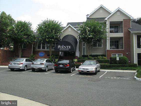 Alexandria, VA 22302,3307 WYNDHAM CIR #1165