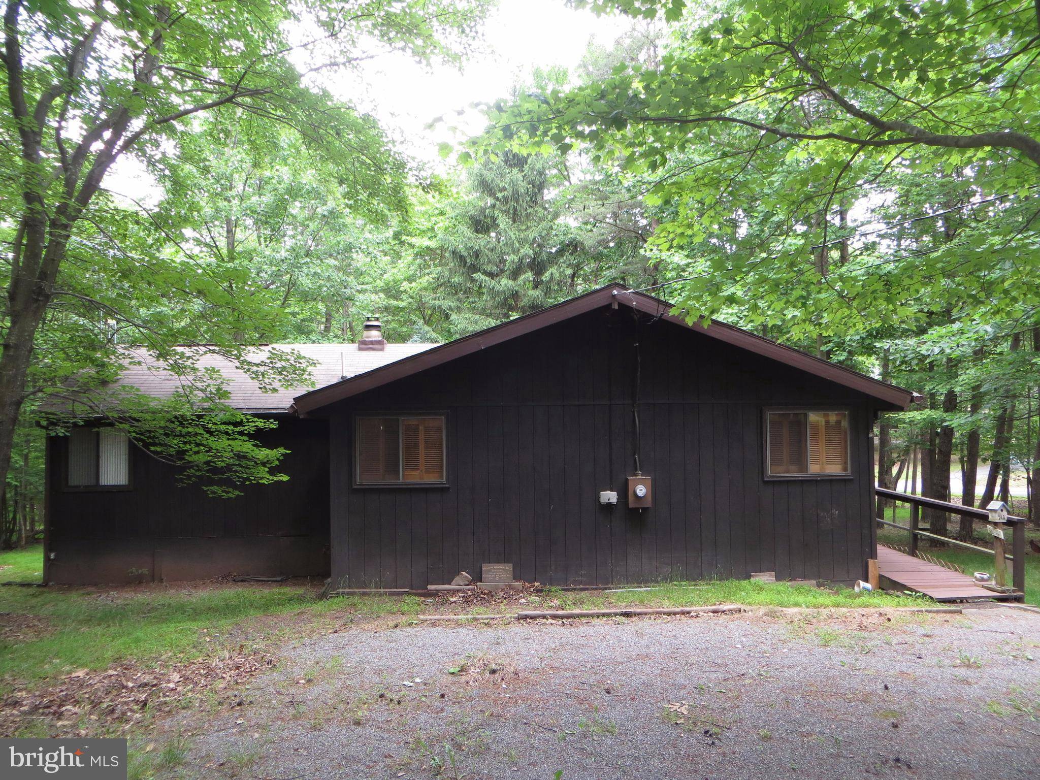 Hedgesville, WV 25427,20 ONEIDA TRAIL