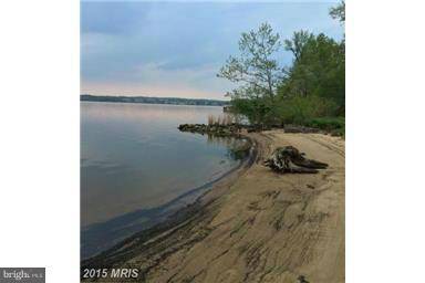 Aberdeen, MD 21001,2043 PARK BEACH DR