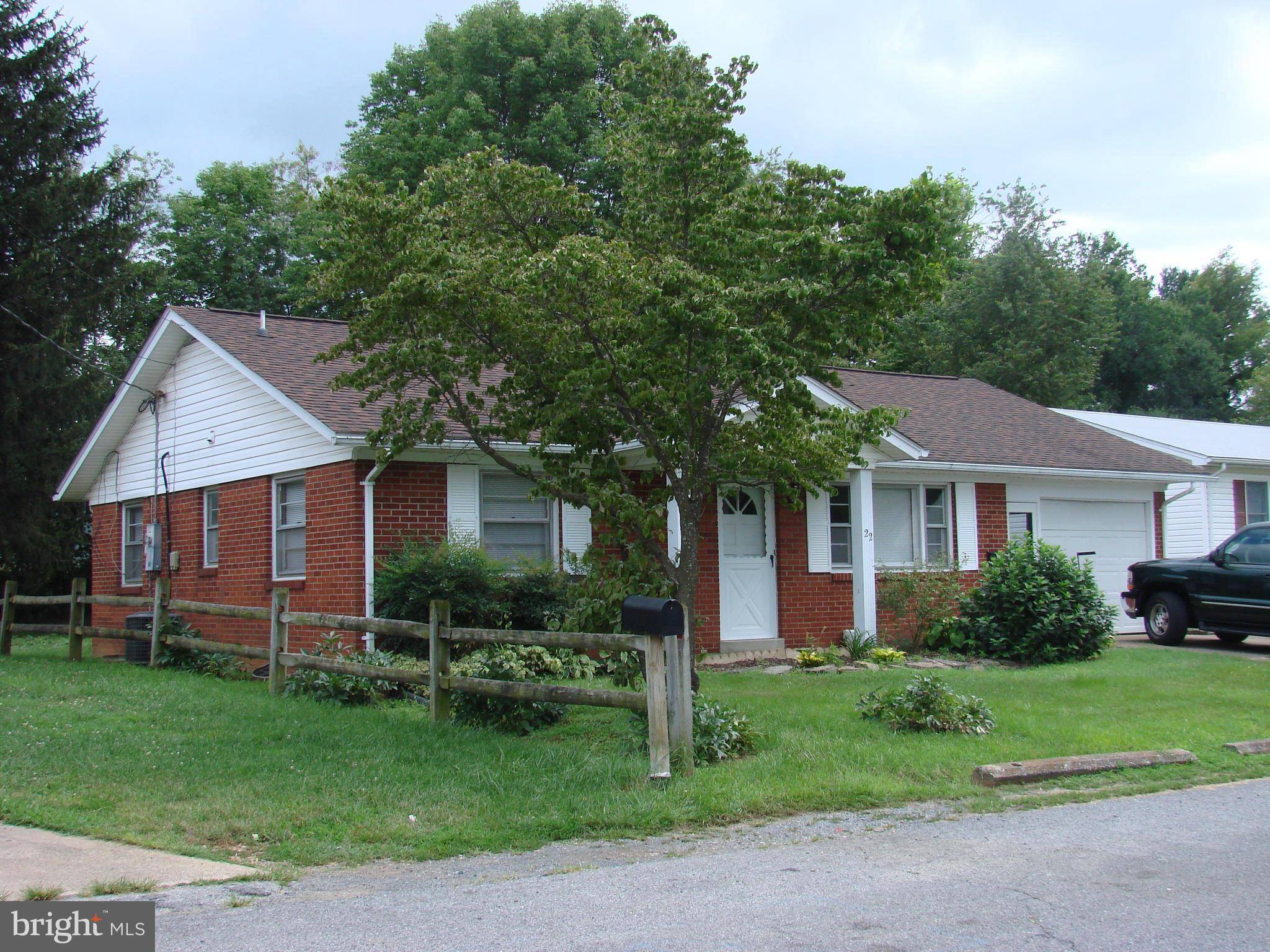 Luray, VA 22835,22 OFLINN ST