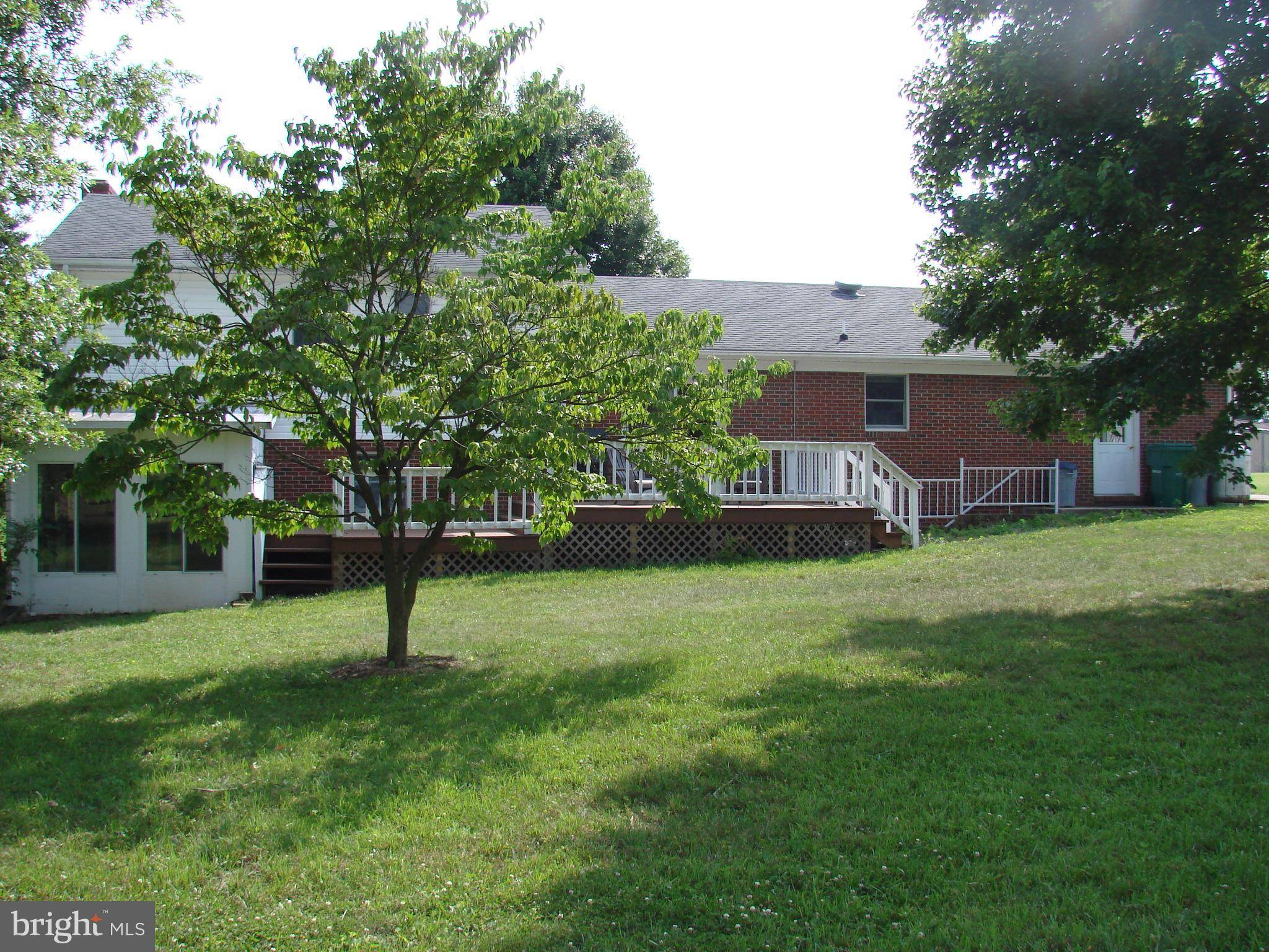 Luray, VA 22835,1 MOUNT VIEW AVE