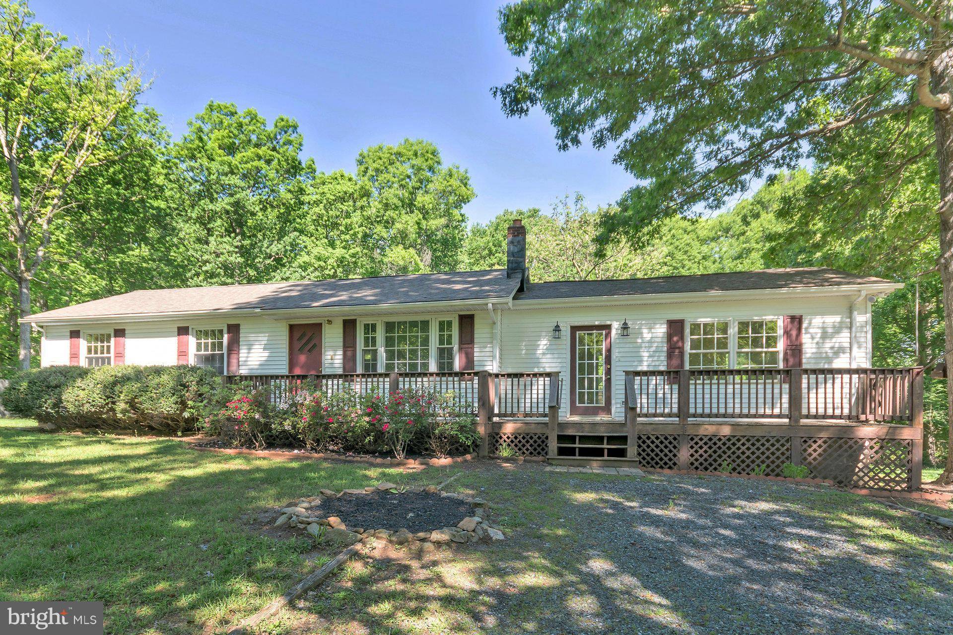 Barboursville, VA 22923,14322 DICKERSONS LN