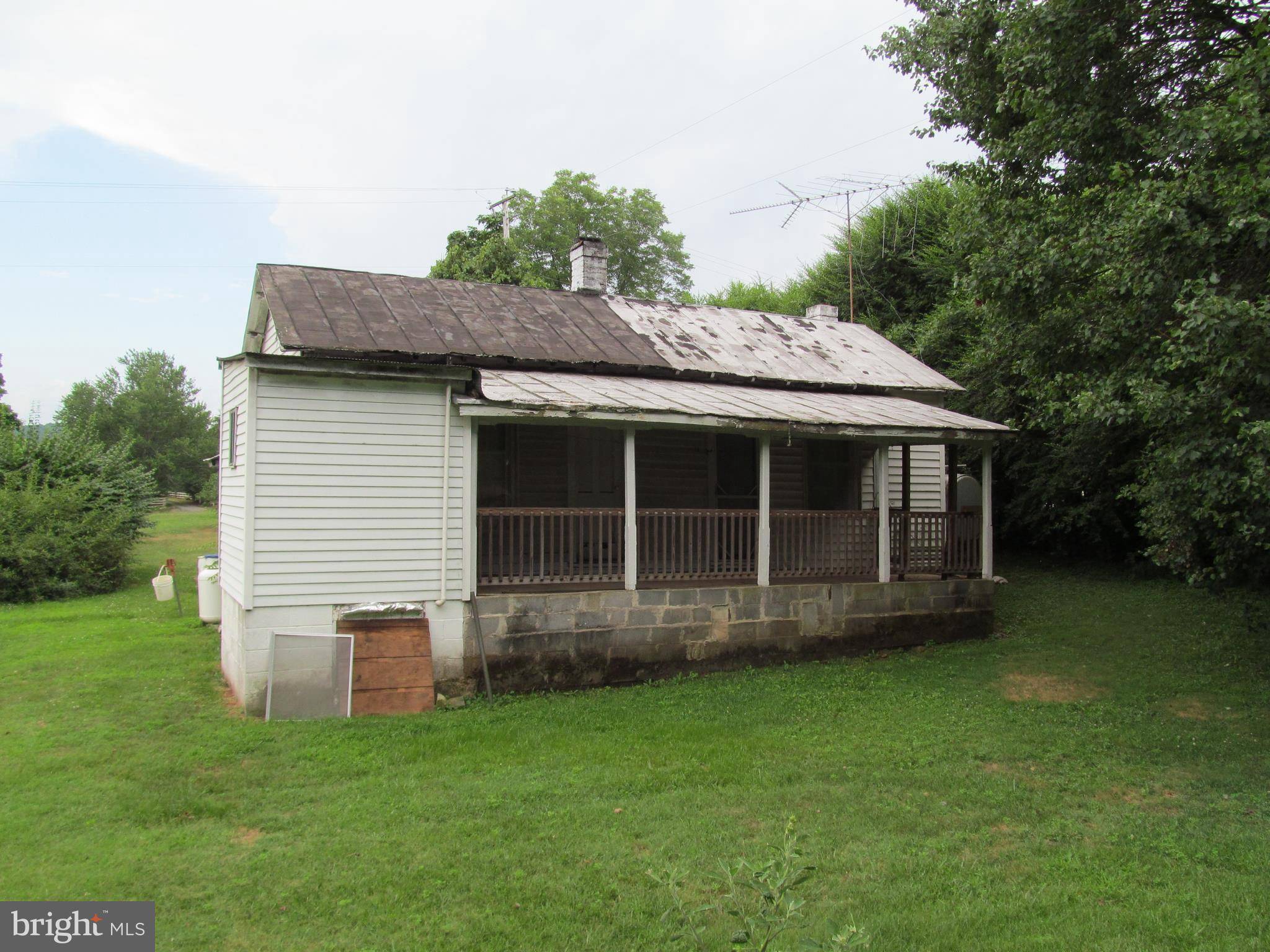 Gordonsville, VA 22942,5465 OLD BARBOURSVILLE RD