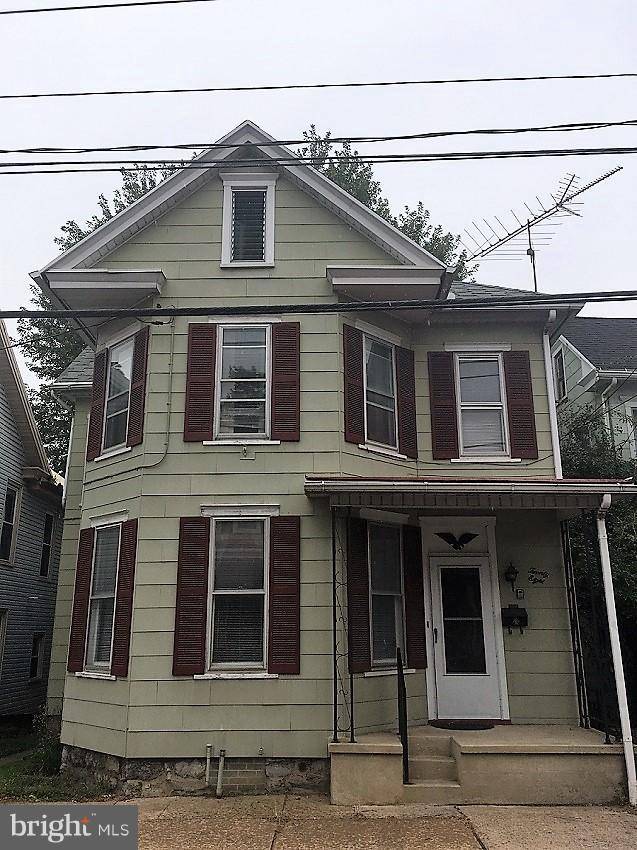 Waynesboro, PA 17268,28 GRANT ST N