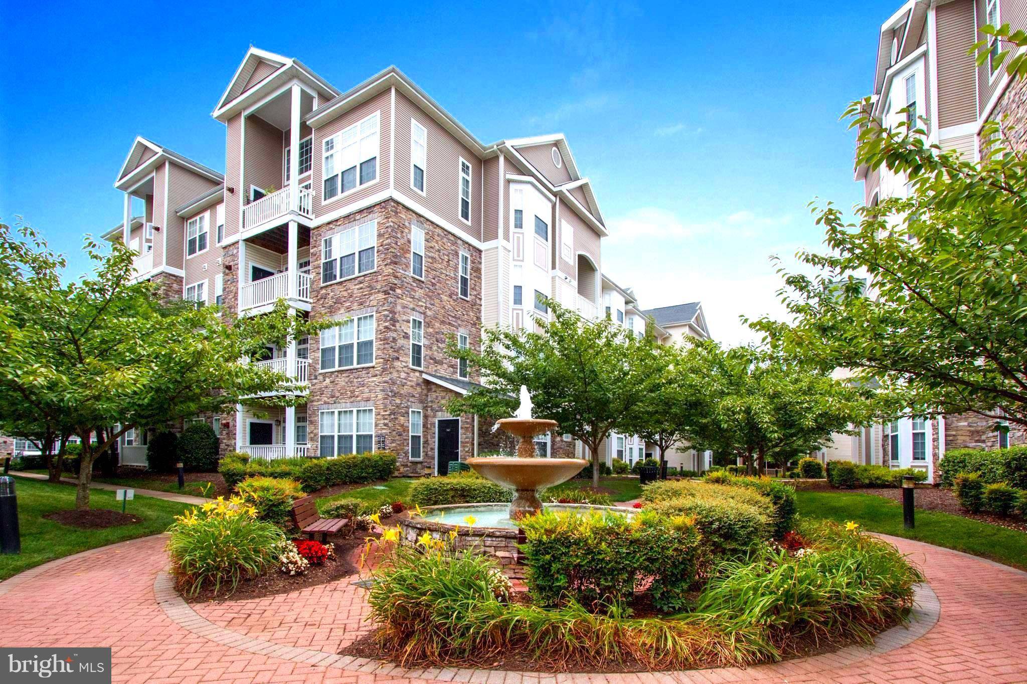 Leesburg, VA 20175,508 SUNSET VIEW TER SE #205