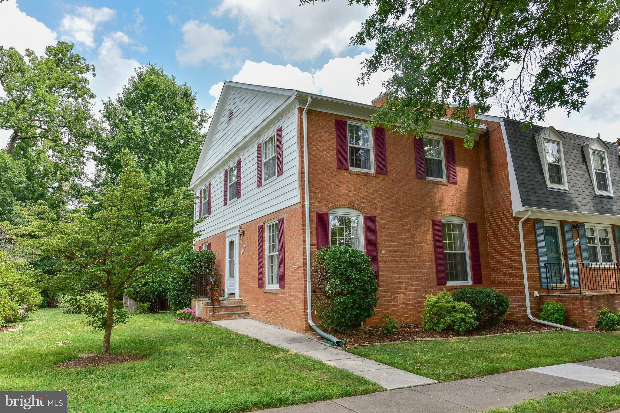 Springfield, VA 22151,7044 LEESTONE ST