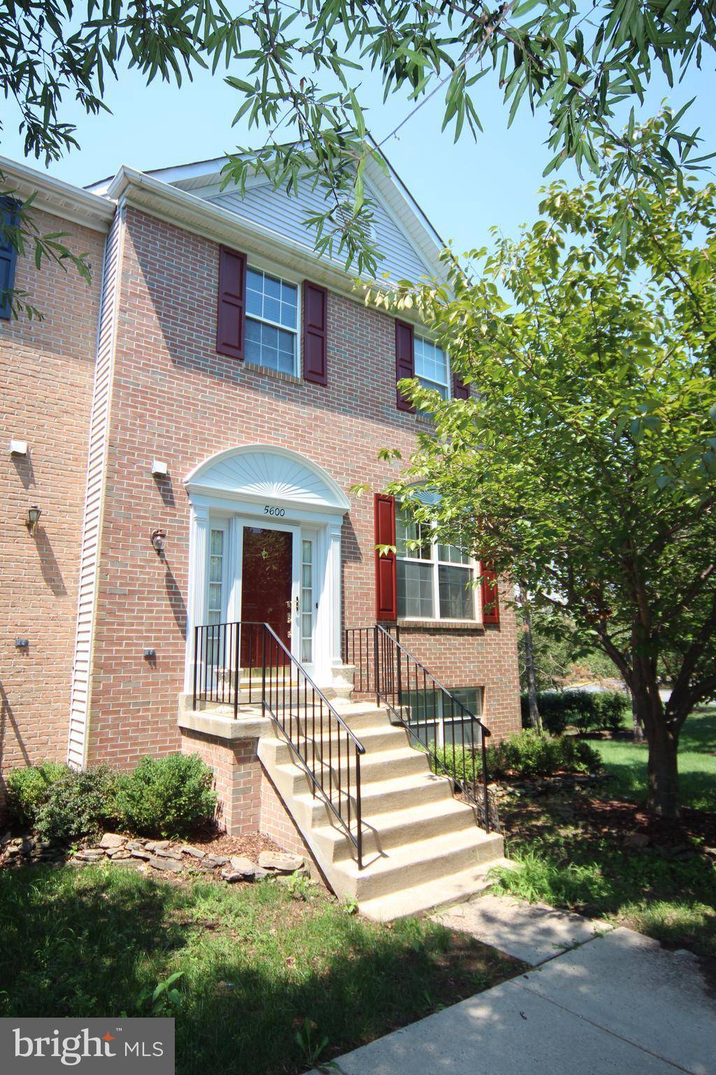 Centreville, VA 20120,5600 OAKHAM PL