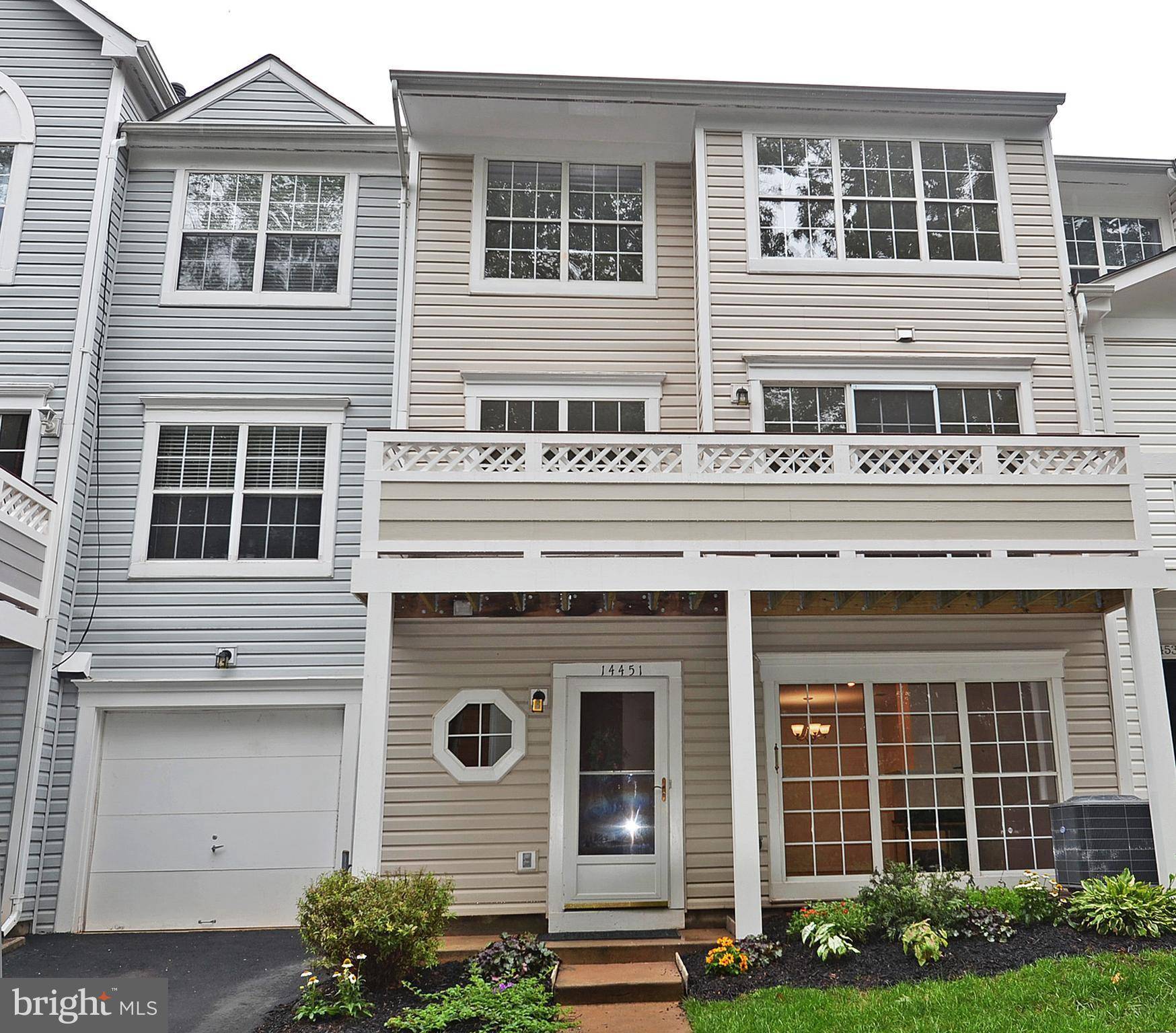 Centreville, VA 20120,14451 GLENCREST CIR #71