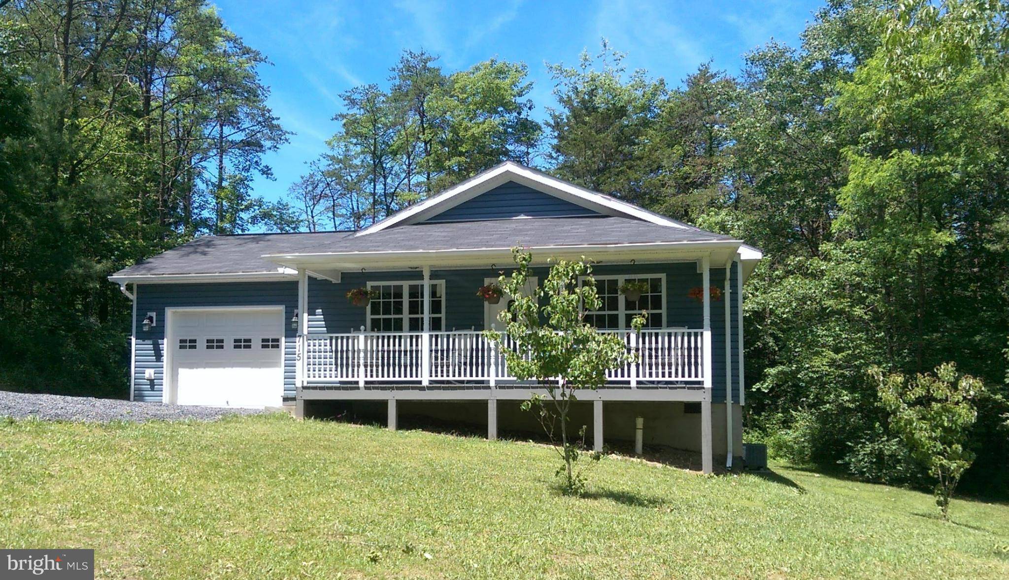 Basye, VA 22810,715 QUAIL RD