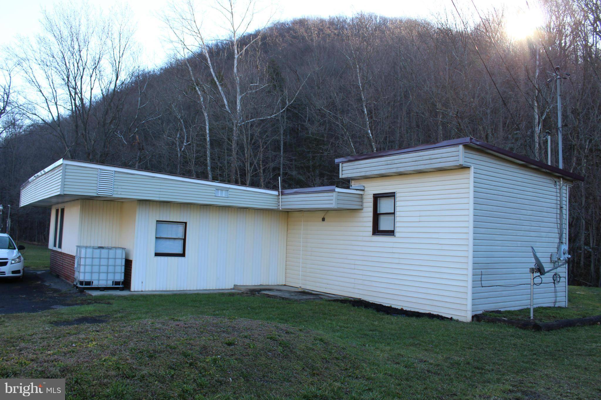 New Creek, WV 26743,0 NORTHWESTERN TPKE