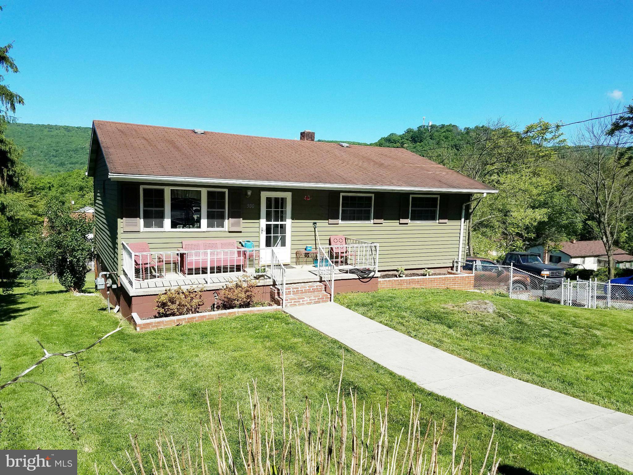 Ridgeley, WV 26753,500 MILLER RD