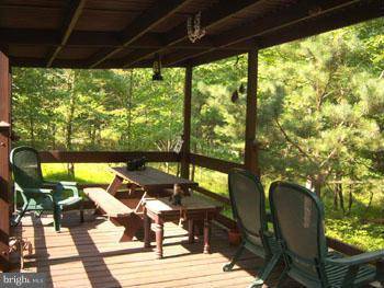 Great Cacapon, WV 25422,250 TREVOR DRIVE