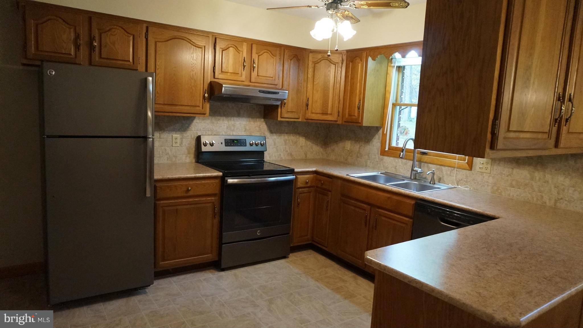 Berkeley Springs, WV 25411,84 REGAL CT