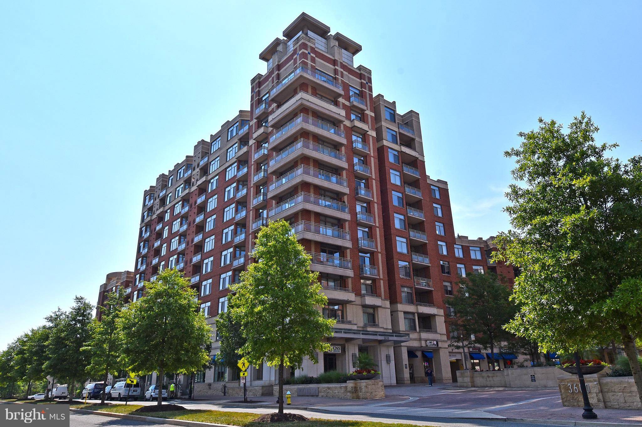 Arlington, VA 22202,3650 GLEBE RD #644