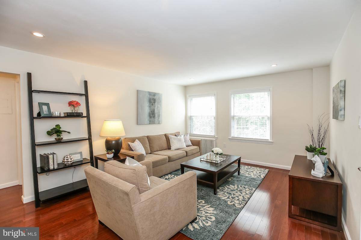 Arlington, VA 22204,5005 10TH ST S #6