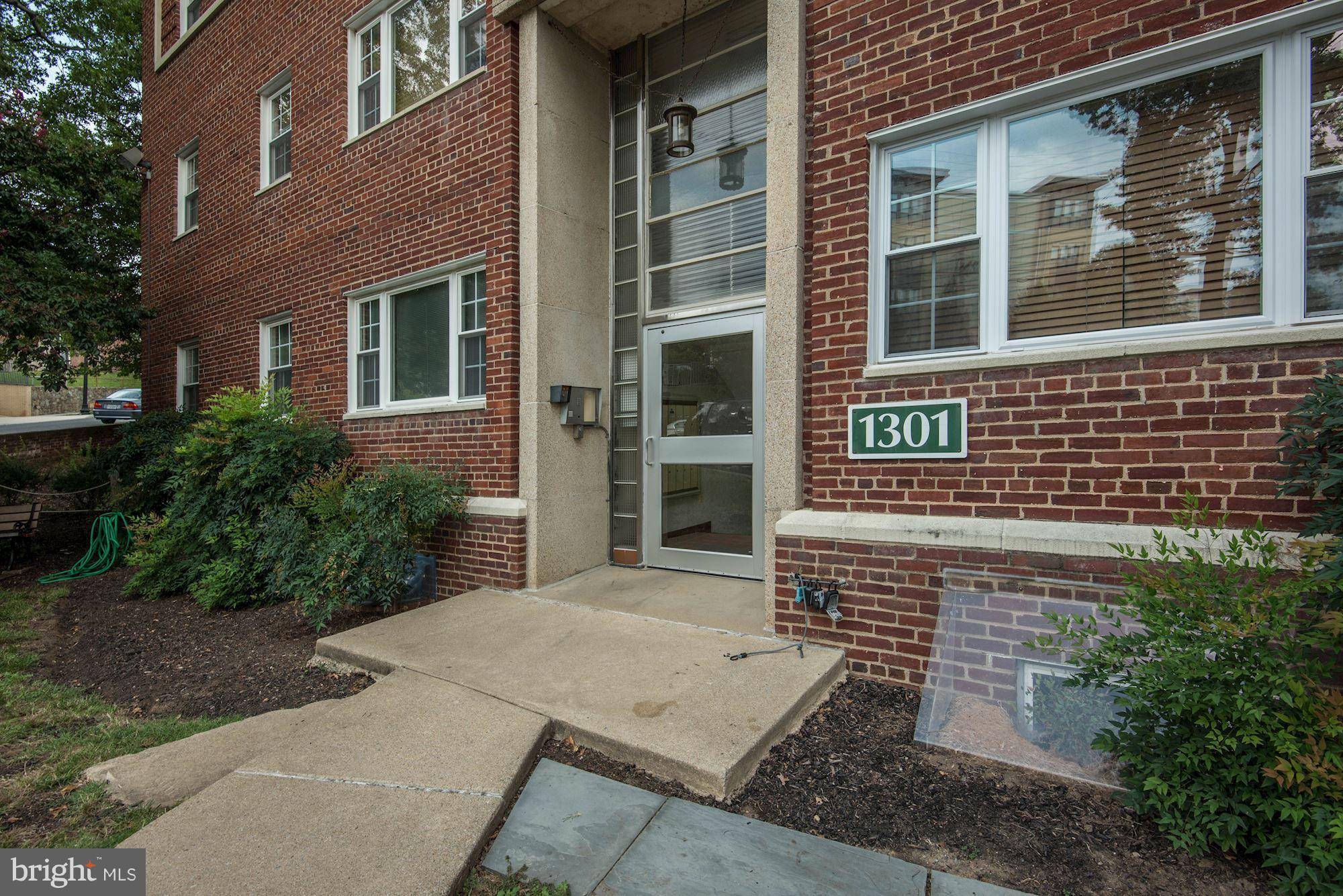 Arlington, VA 22209,1301 ODE ST #132