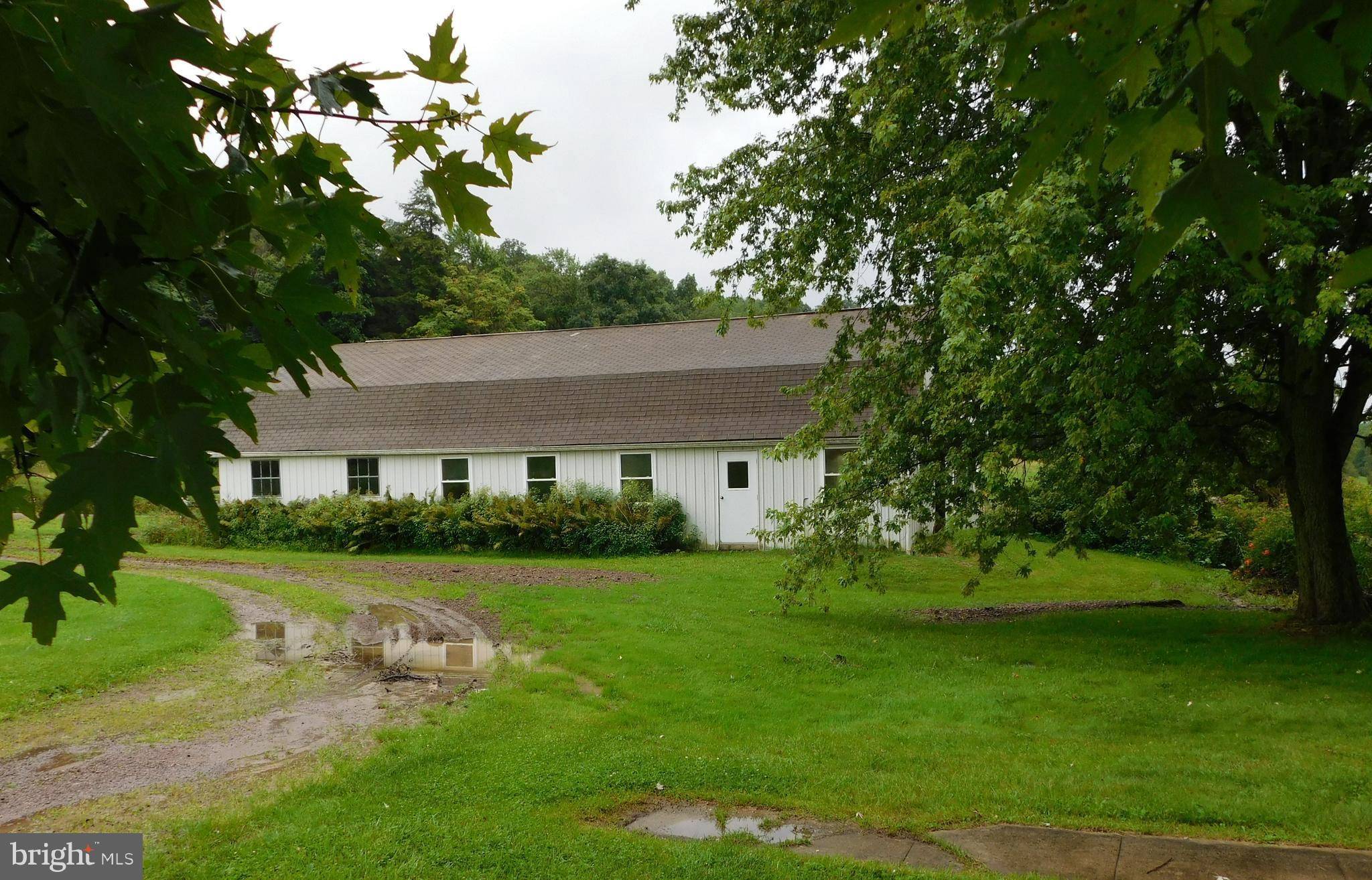 Salisbury, PA 15558,469 SHADE HOLLOW RD