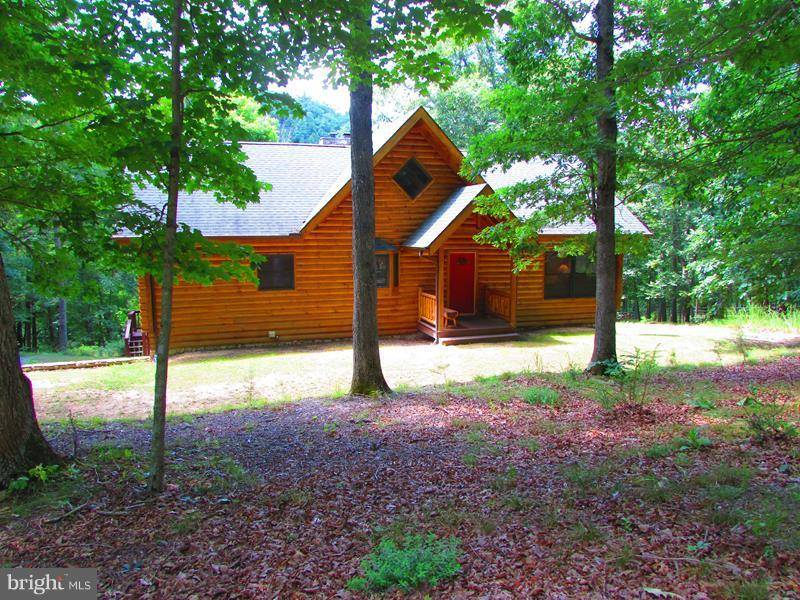 Paw Paw, WV 25434,518 WALNUT GROVE COURT