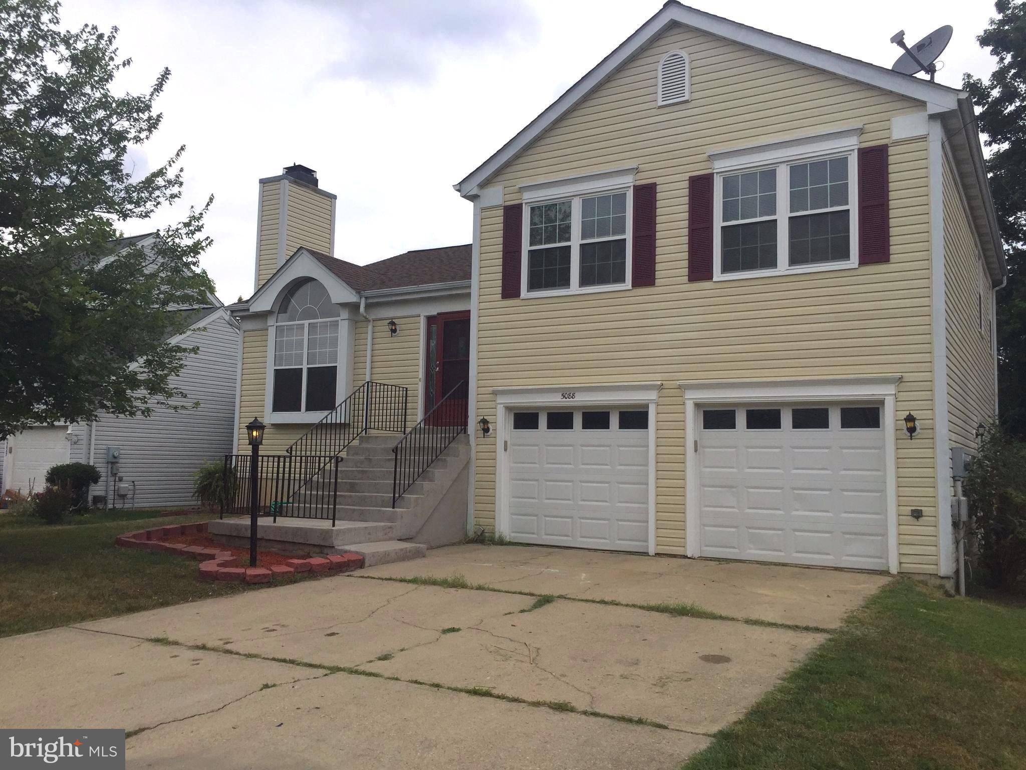 Waldorf, MD 20603,5088 BLUEHEAD CT