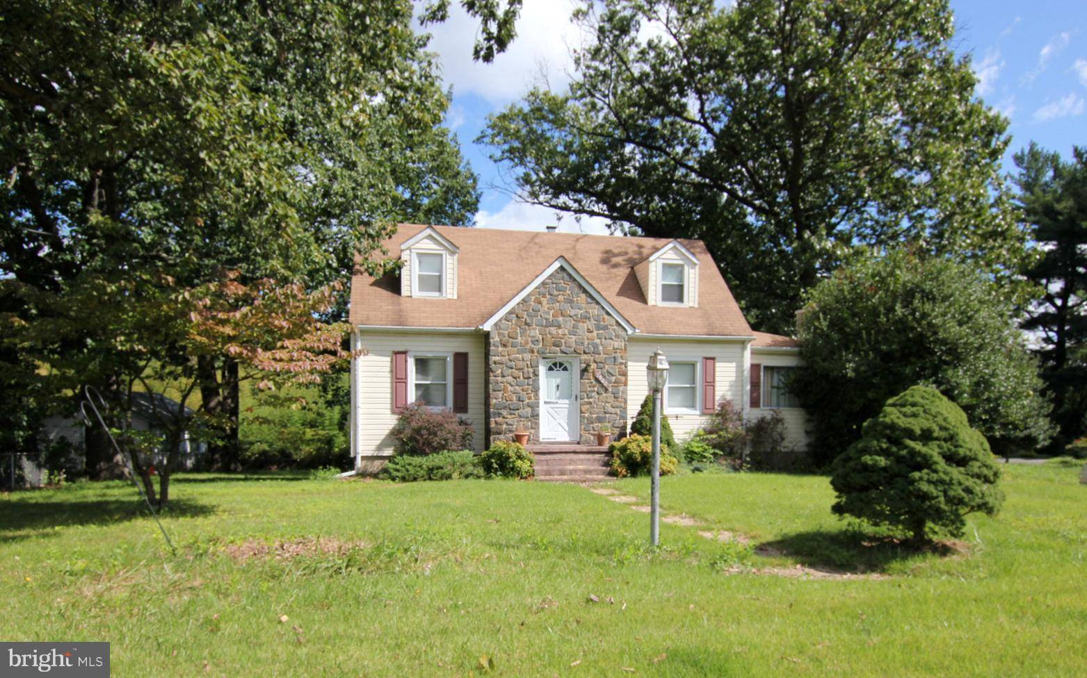 Laurel, MD 20707,5900 SANDY SPRING RD