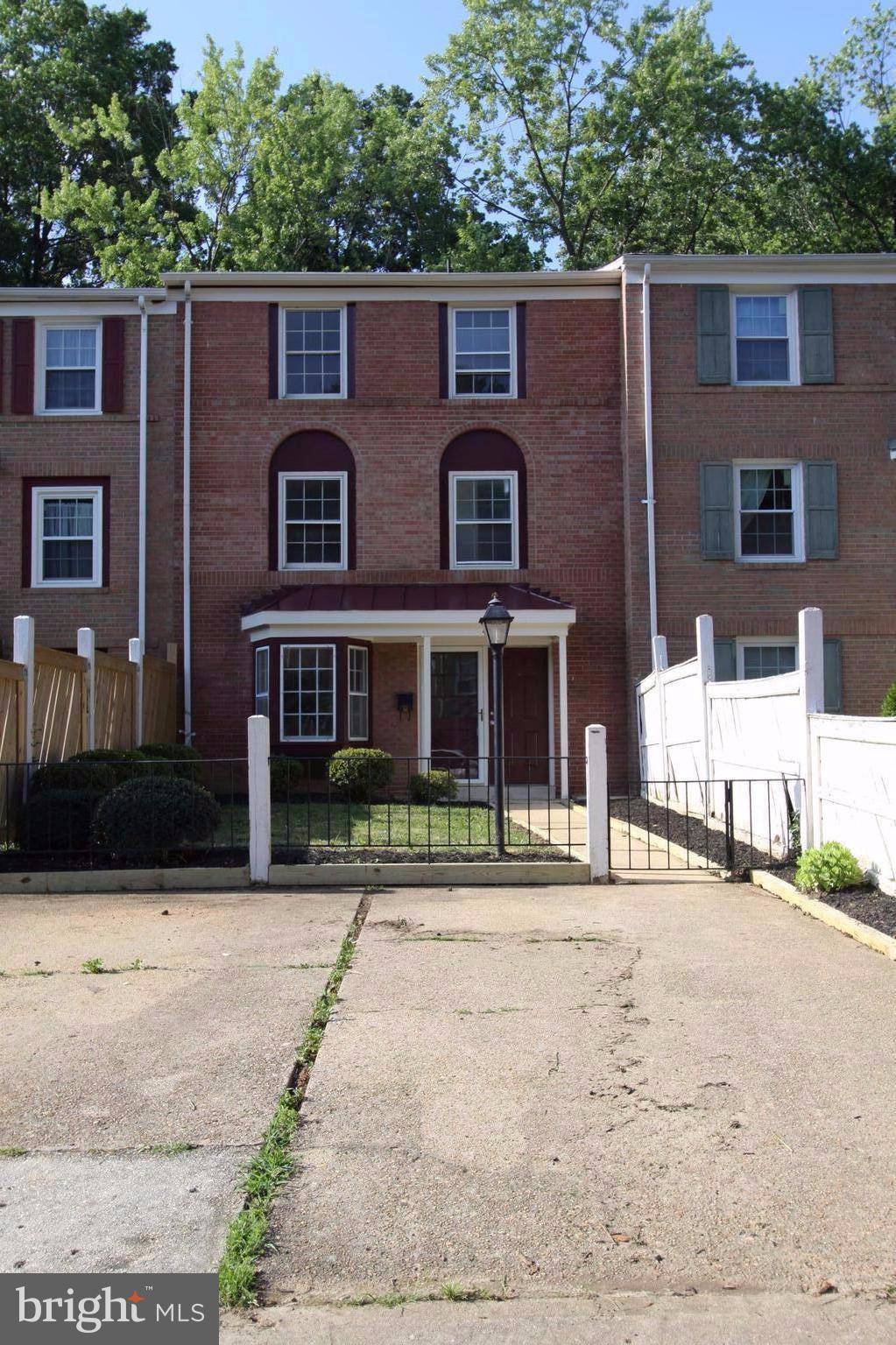 Alexandria, VA 22309,4318 BIRCHLAKE CT