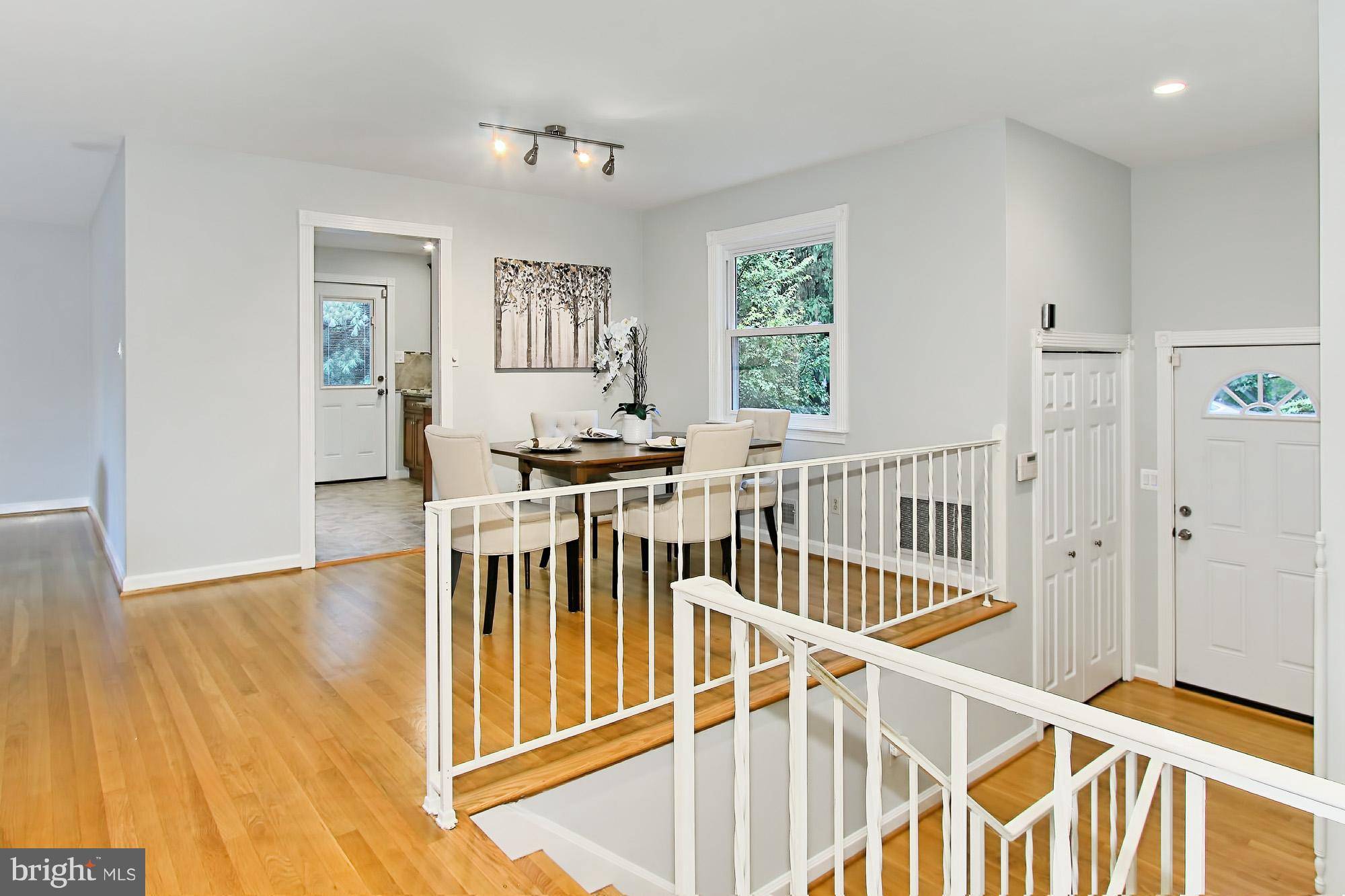 Falls Church, VA 22044,3244 PEACE VALLEY LN