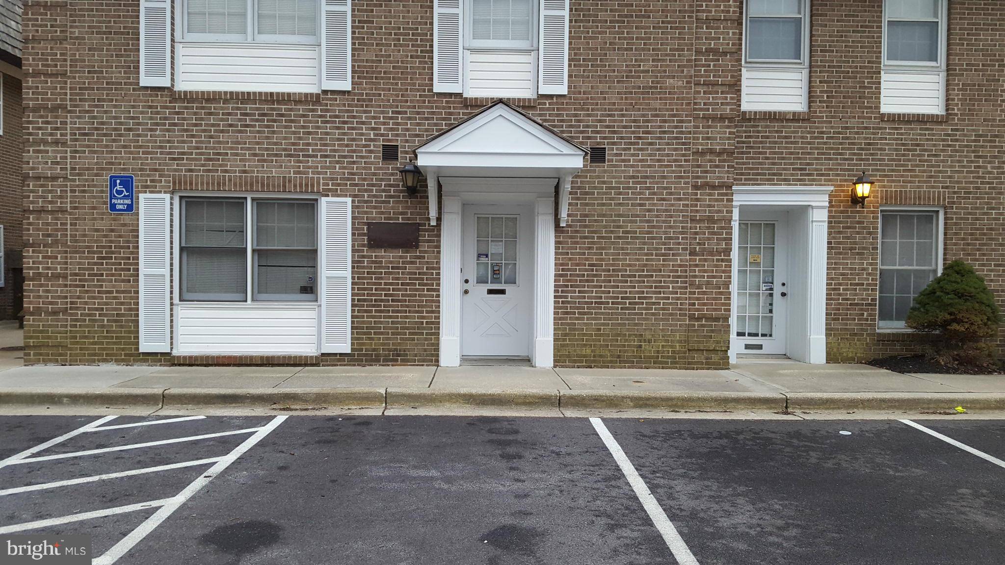 Upper Marlboro, MD 20772,9520 PENNSYLVANIA AVE #103