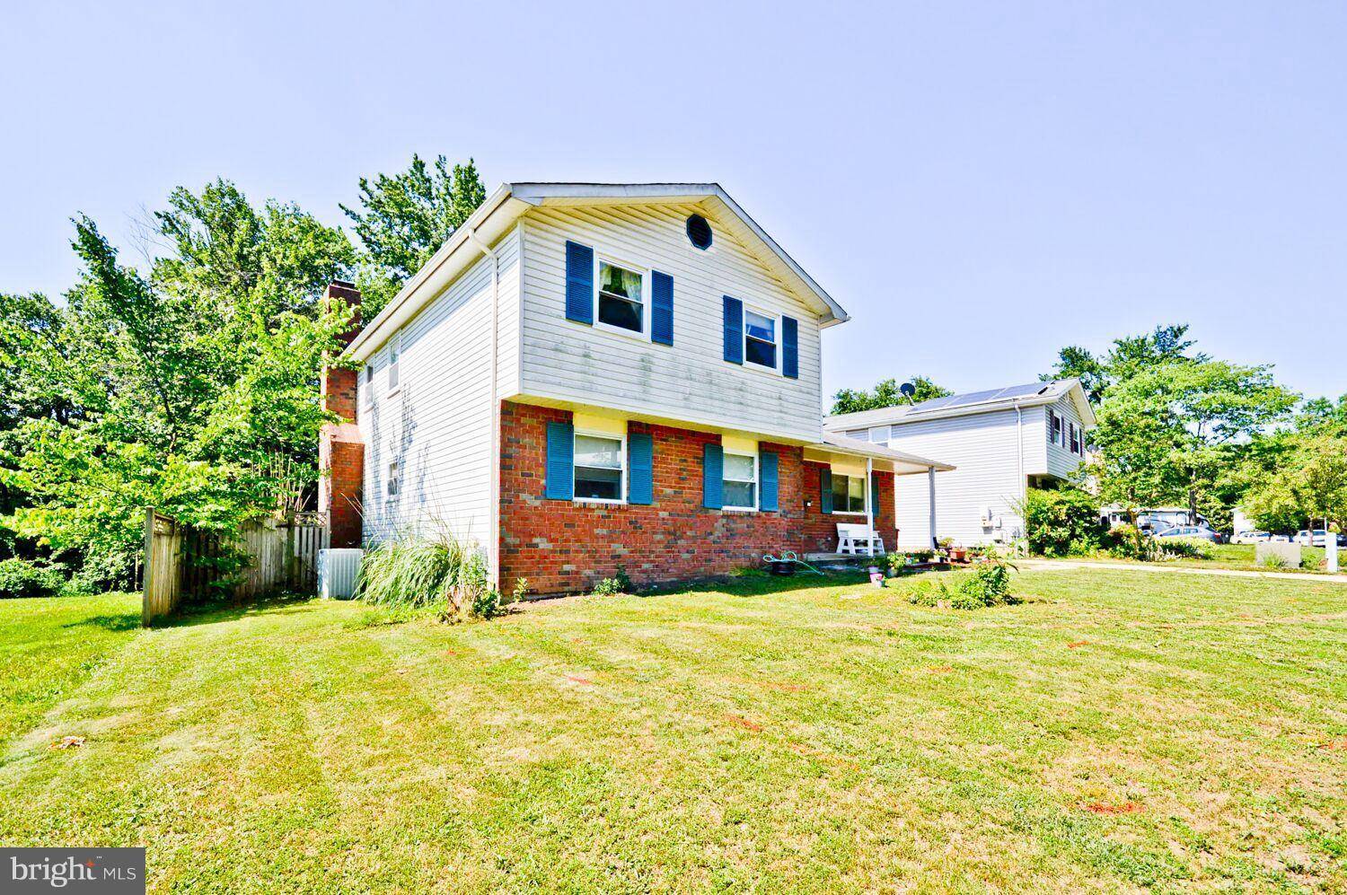 Laurel, MD 20708,8411 SNOWDEN LOOP CT