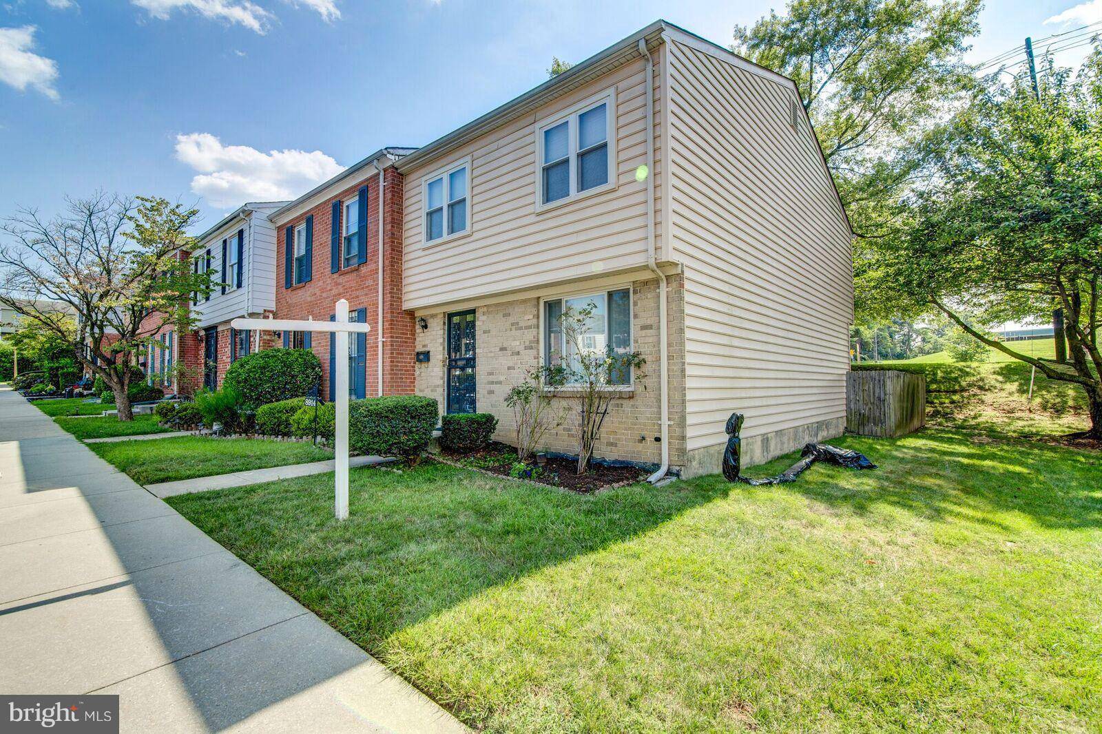 Landover, MD 20785,8914 CONTINENTAL PL