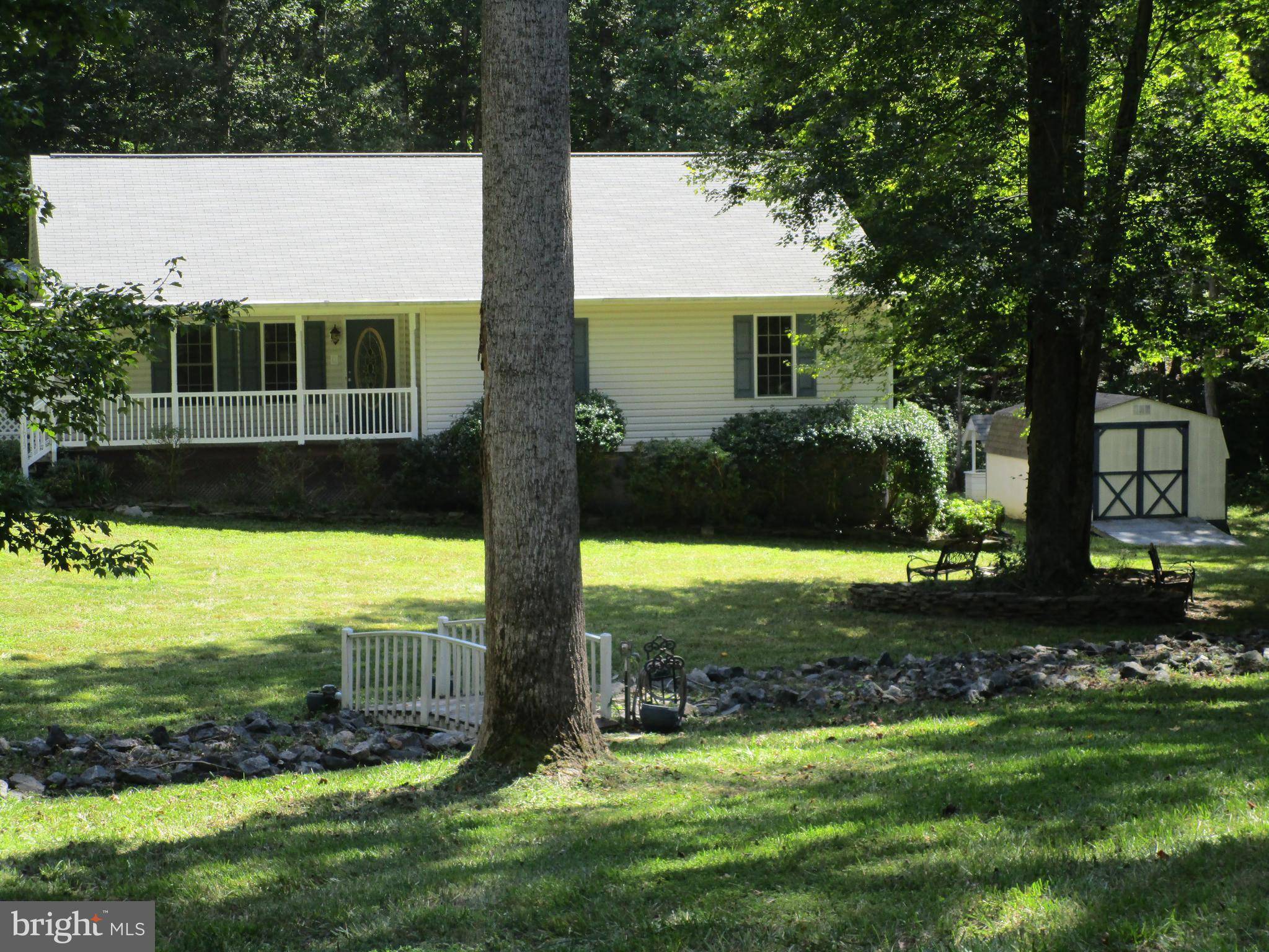 Louisa, VA 23093,1613 HARRIS CREEK RD