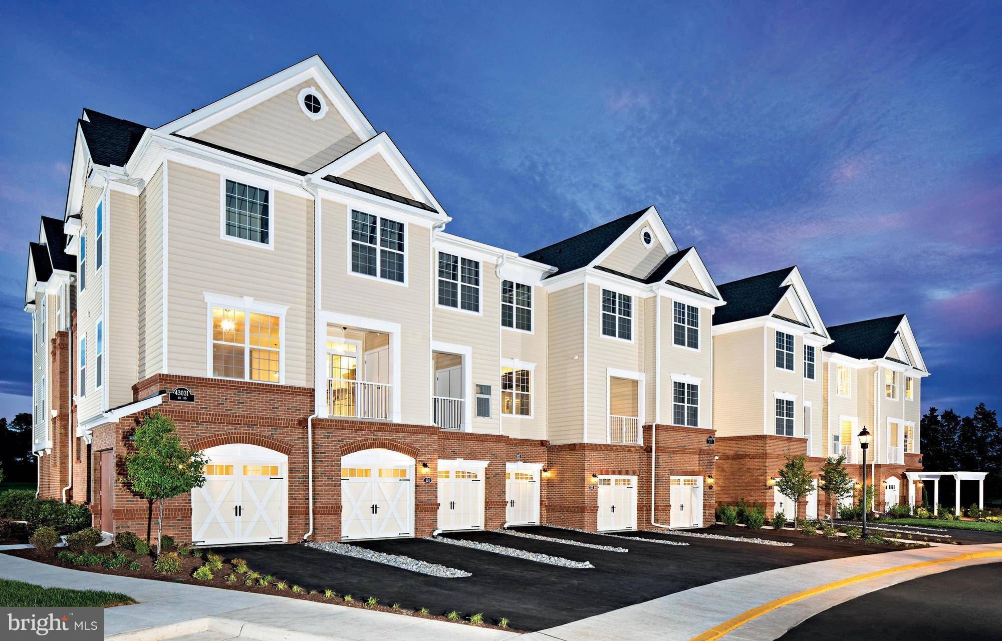 Ashburn, VA 20148,23047 STUARTS GLEN TER #112