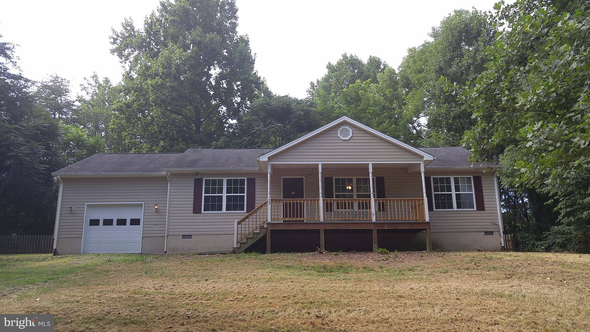 Palmyra, VA 22963,32 KIOWA LN