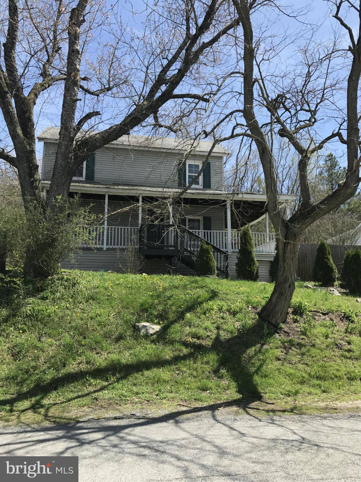 Berkeley Springs, WV 25411,93 SOUTH LAUREL AVE