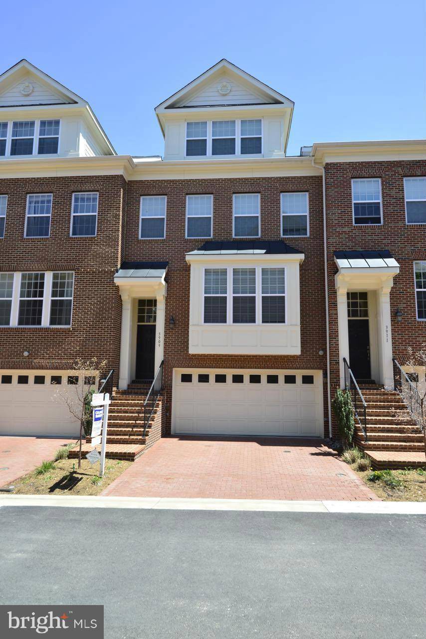 Fairfax, VA 22030,3909 MADISON MEWS