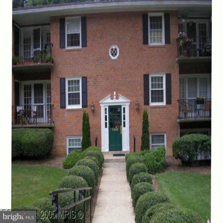 Fairfax, VA 22031,3846 LYNDHURST DR #302