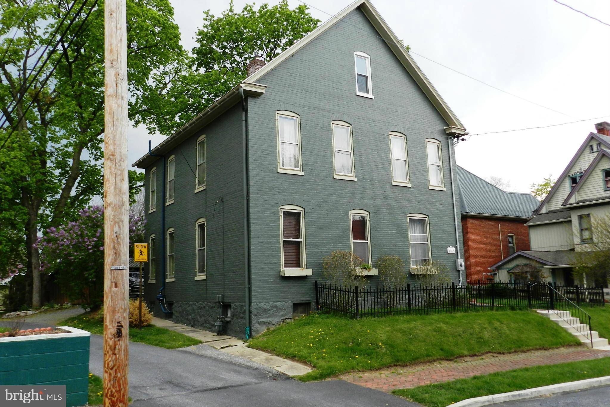 Chambersburg, PA 17201,512 NELSON ST