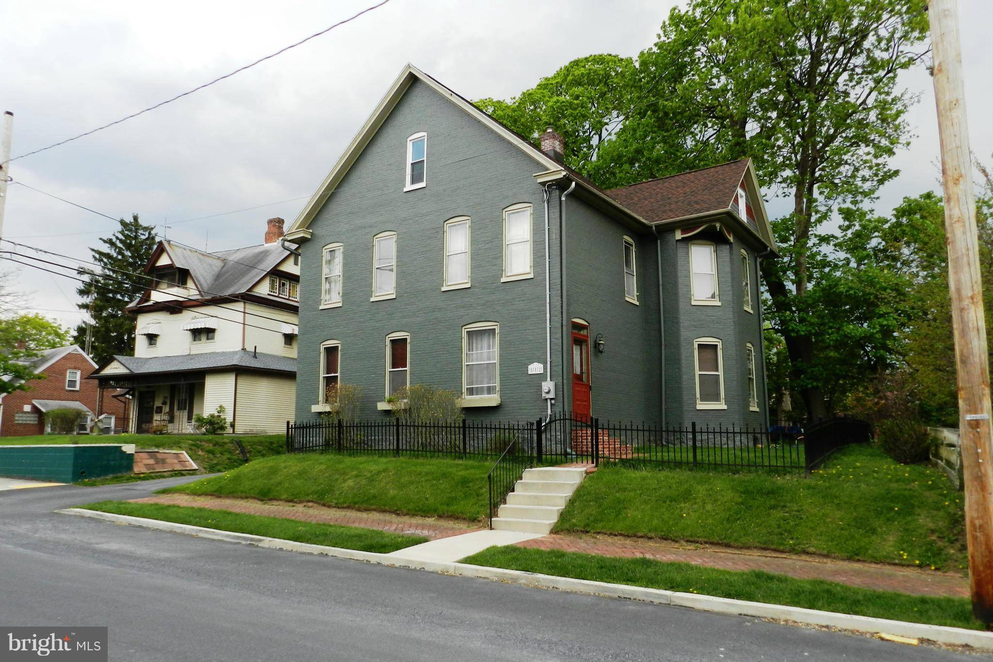 Chambersburg, PA 17201,512 NELSON ST