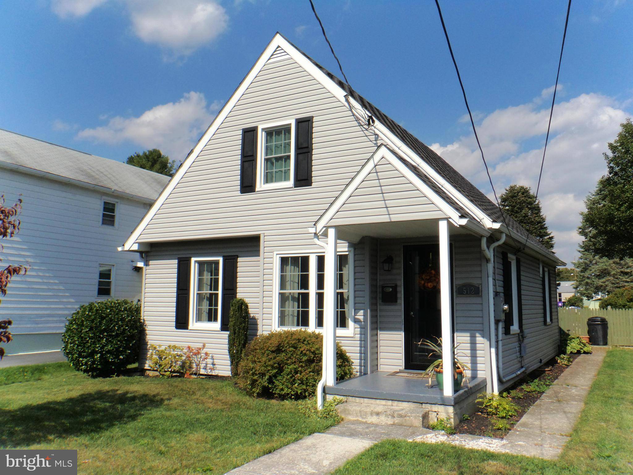 Waynesboro, PA 17268,512 EIGHTH ST W