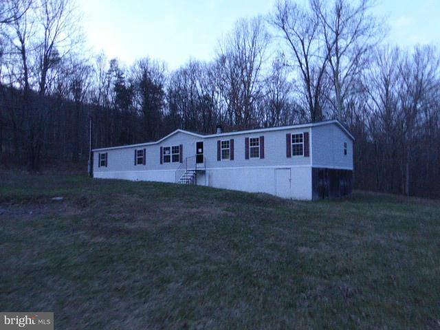 Paw Paw, WV 25434,447 PIN OAK PIKE