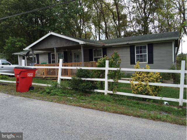 Kearneysville, WV 25430,452 FOX GLEN DR