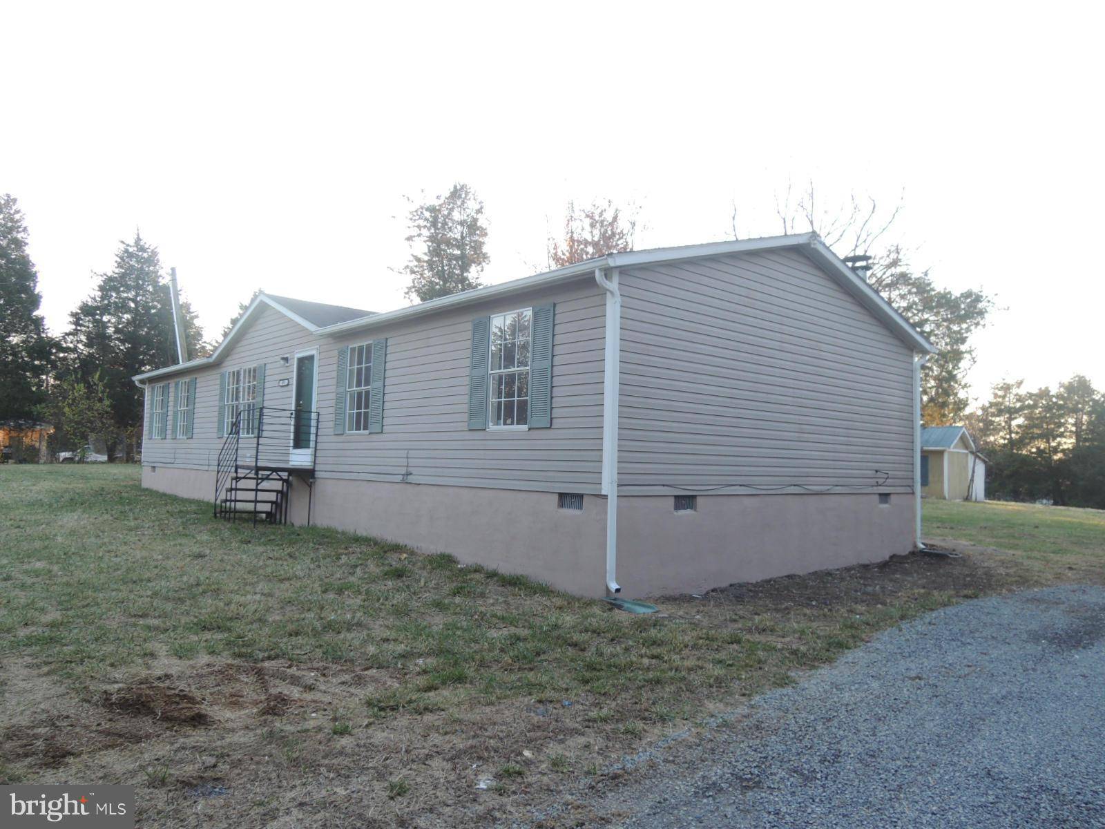 Kearneysville, WV 25430,491 HILLCREST DR