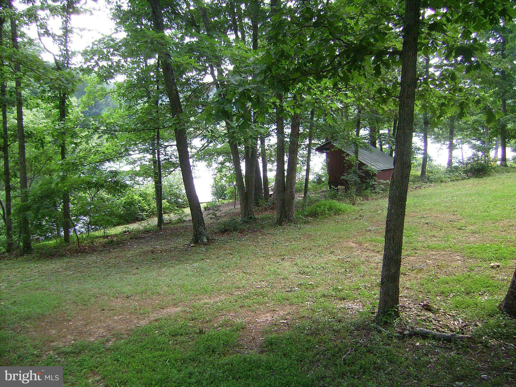 Harpers Ferry, WV 25425,0 LAKESIDE CT