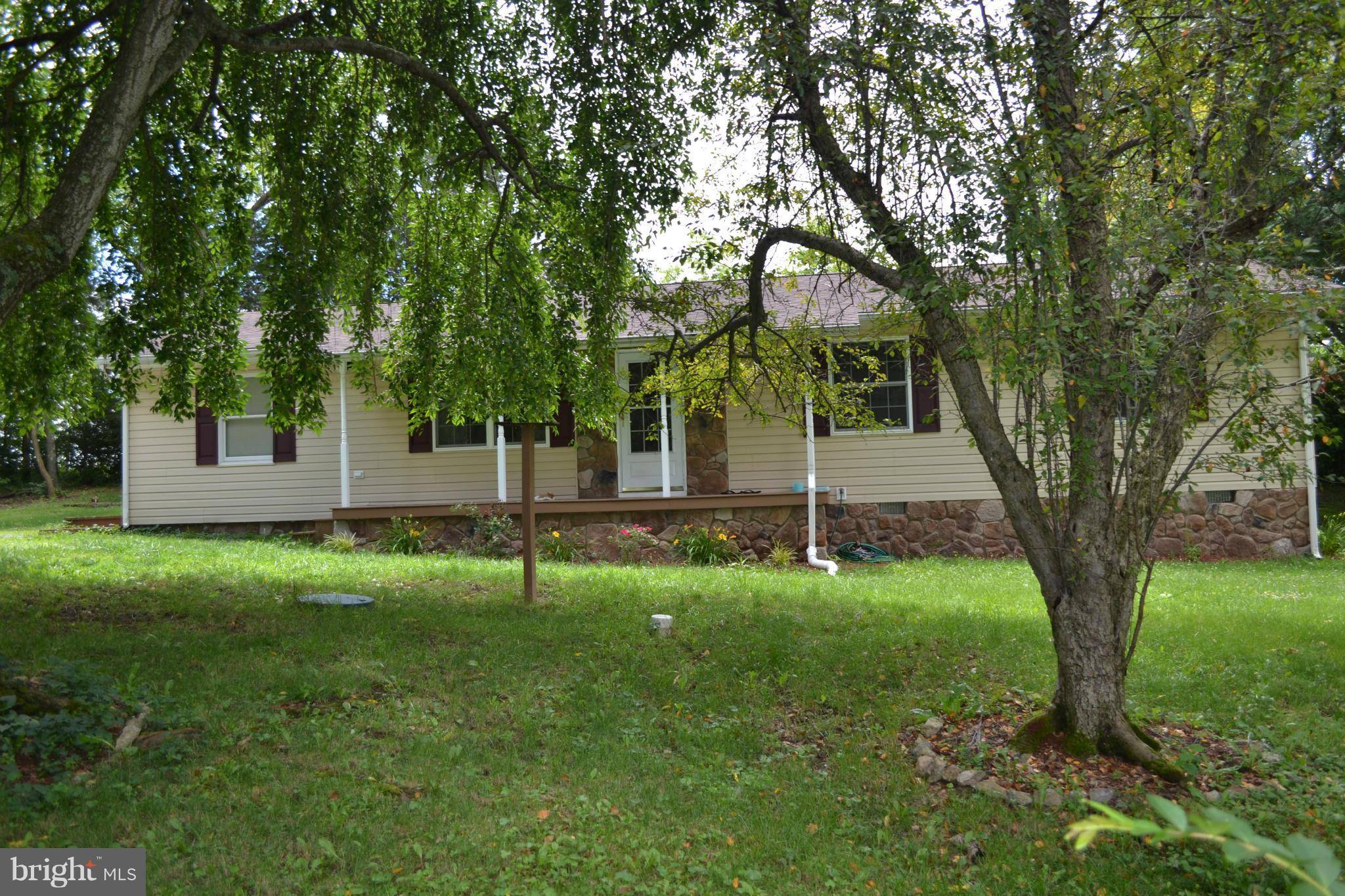 Kearneysville, WV 25430,3 BIG SPRING DR