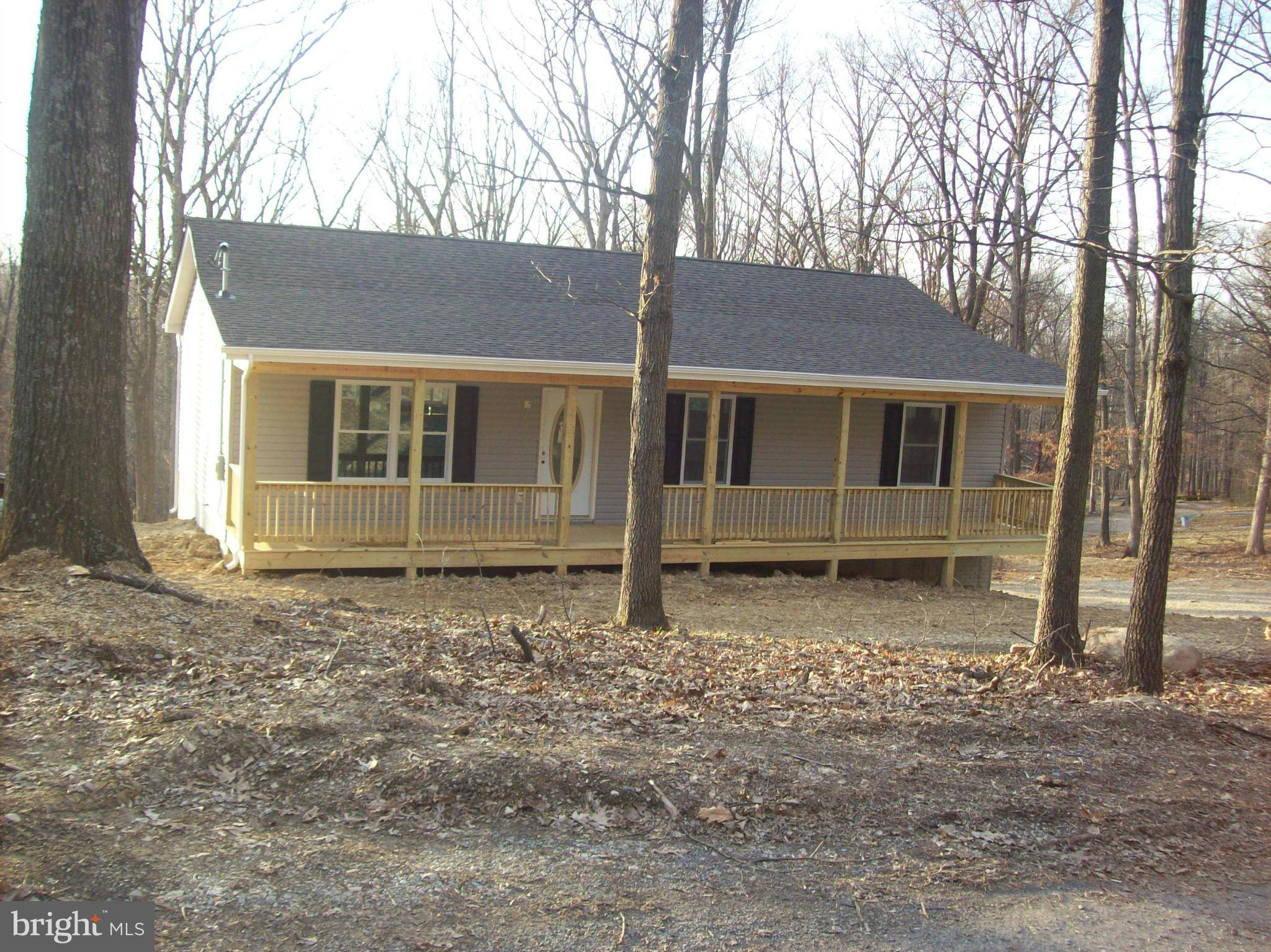 Harpers Ferry, WV 25425,37 ROLLING LN